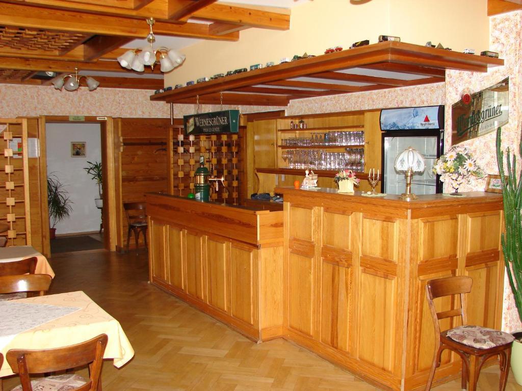Hotel-Restaurant-Adler Reichenbach im Vogtland Exteriér fotografie